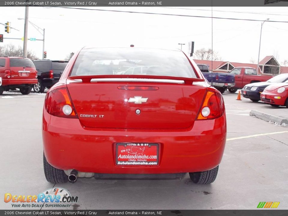 2006 Chevrolet Cobalt LT Sedan Victory Red / Gray Photo #6