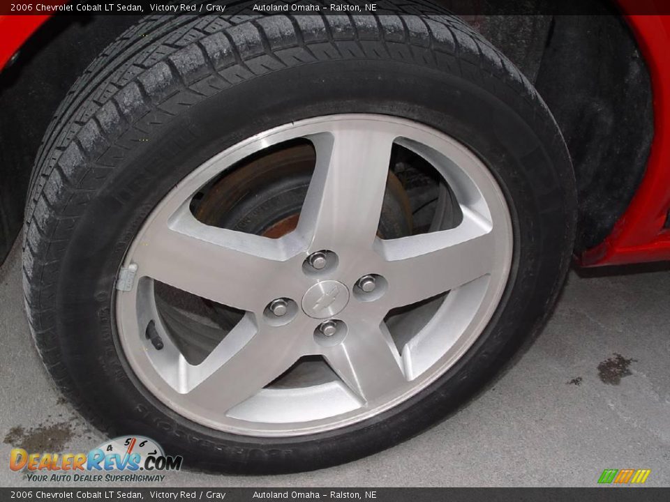 2006 Chevrolet Cobalt LT Sedan Victory Red / Gray Photo #19