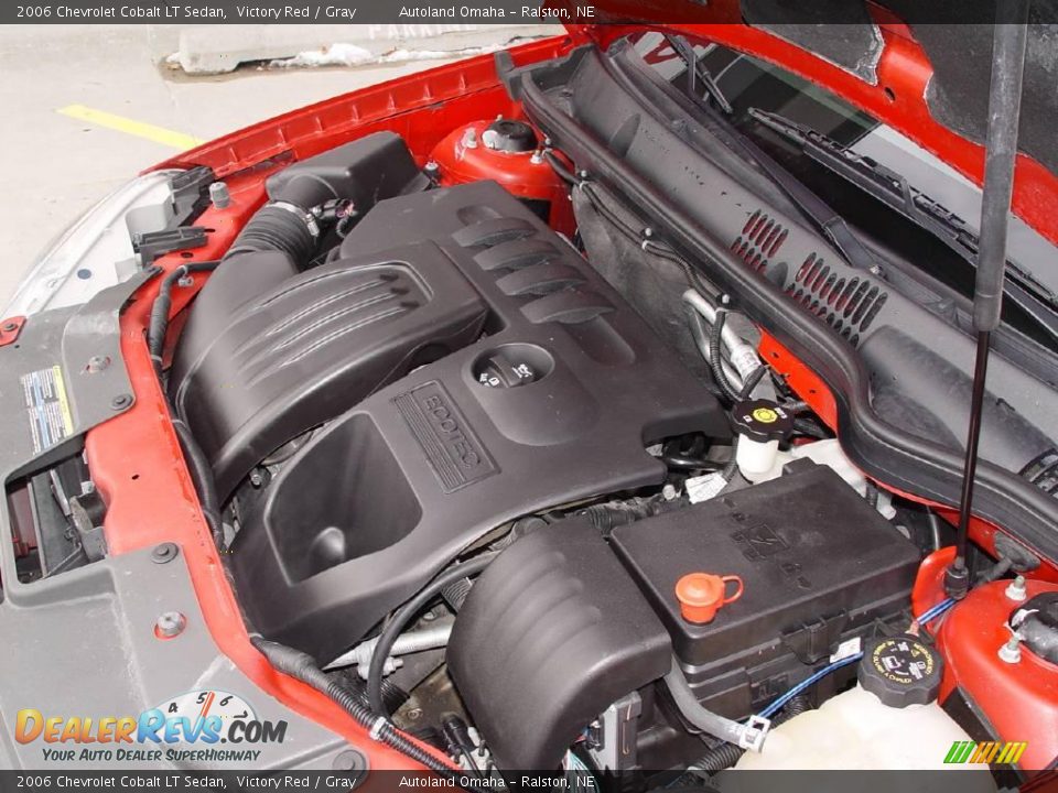 2006 Chevrolet Cobalt LT Sedan Victory Red / Gray Photo #22
