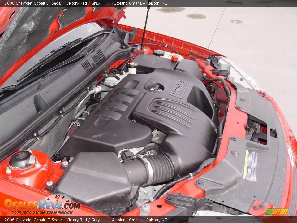 2006 Chevrolet Cobalt LT Sedan Victory Red / Gray Photo #23