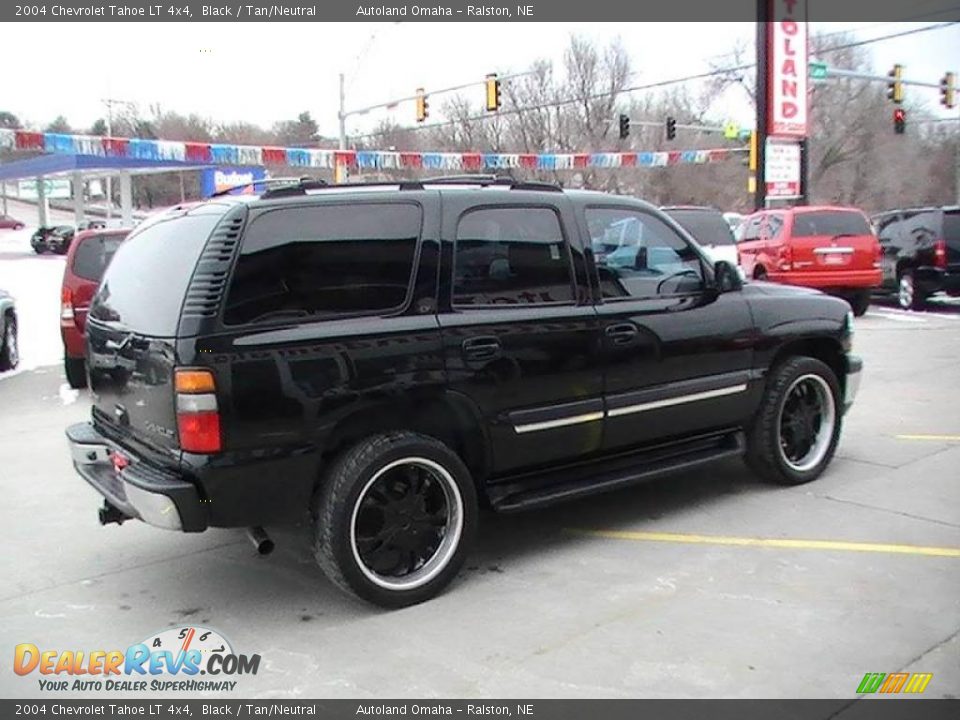 2004 Chevrolet Tahoe LT 4x4 Black / Tan/Neutral Photo #3