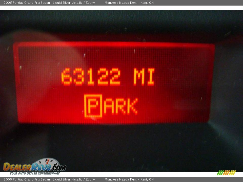 2006 Pontiac Grand Prix Sedan Liquid Silver Metallic / Ebony Photo #23
