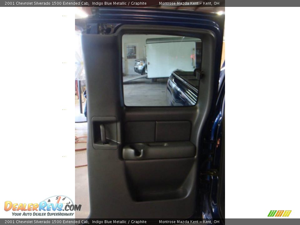 2001 Chevrolet Silverado 1500 Extended Cab Indigo Blue Metallic / Graphite Photo #12