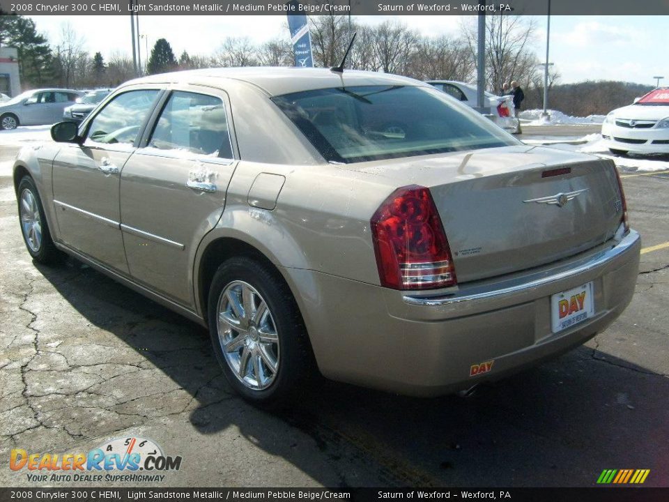 2008 Chrysler 300 C HEMI Light Sandstone Metallic / Medium Pebble Beige/Cream Photo #2