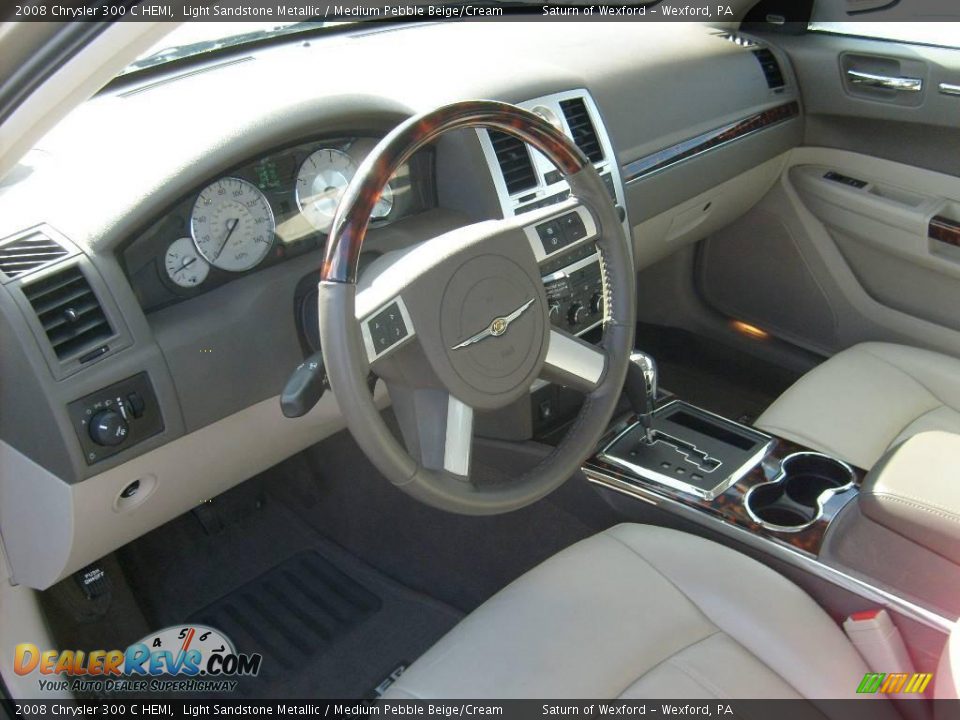 2008 Chrysler 300 C HEMI Light Sandstone Metallic / Medium Pebble Beige/Cream Photo #12