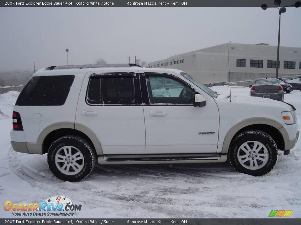 2007 Ford Explorer Eddie Bauer 4x4 Oxford White / Stone Photo #6
