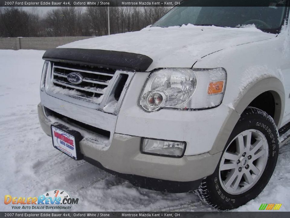 2007 Ford Explorer Eddie Bauer 4x4 Oxford White / Stone Photo #9