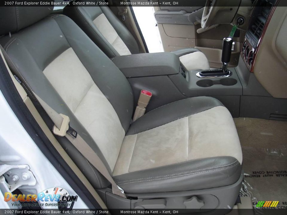 2007 Ford Explorer Eddie Bauer 4x4 Oxford White / Stone Photo #13