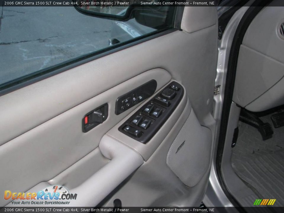 2006 GMC Sierra 1500 SLT Crew Cab 4x4 Silver Birch Metallic / Pewter Photo #6