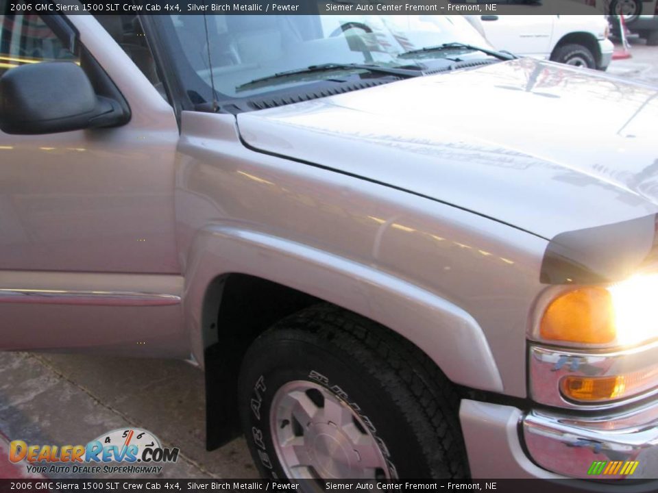 2006 GMC Sierra 1500 SLT Crew Cab 4x4 Silver Birch Metallic / Pewter Photo #13