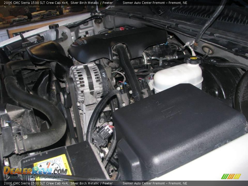 2006 GMC Sierra 1500 SLT Crew Cab 4x4 Silver Birch Metallic / Pewter Photo #30