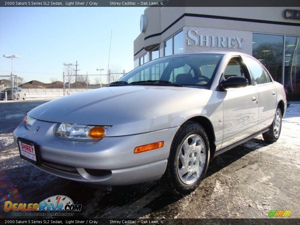 2000 Saturn S Series SL2 Sedan Light Silver / Gray Photo #1