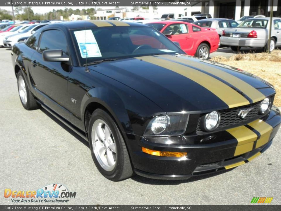 2007 Ford Mustang GT Premium Coupe Black / Black/Dove Accent Photo #1