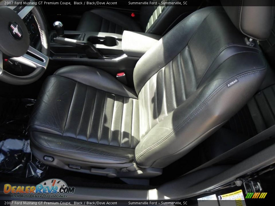2007 Ford Mustang GT Premium Coupe Black / Black/Dove Accent Photo #4