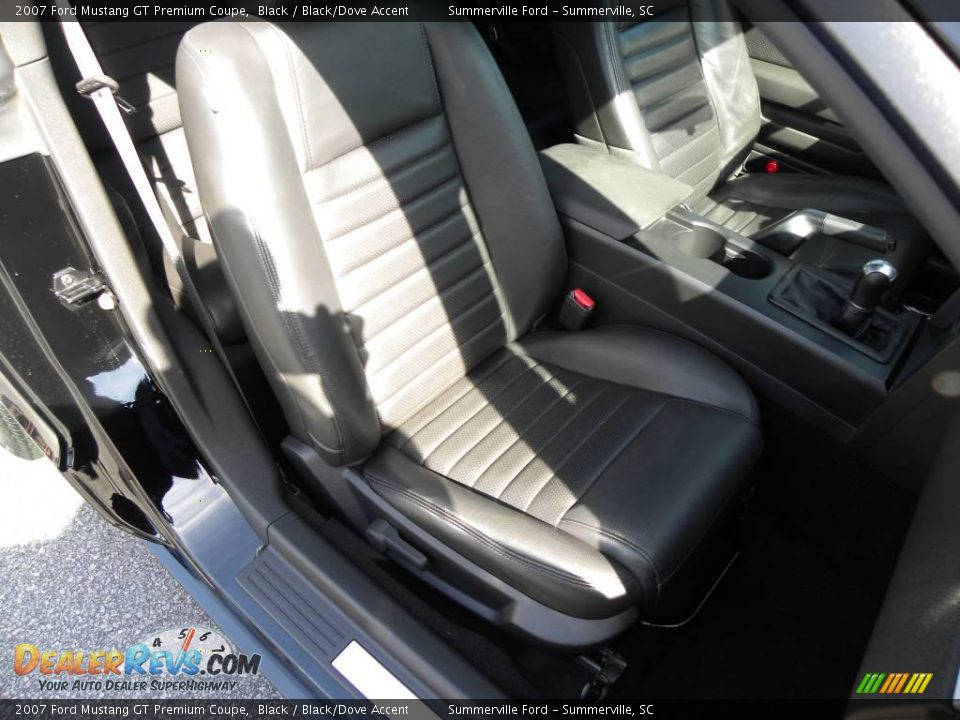 2007 Ford Mustang GT Premium Coupe Black / Black/Dove Accent Photo #7