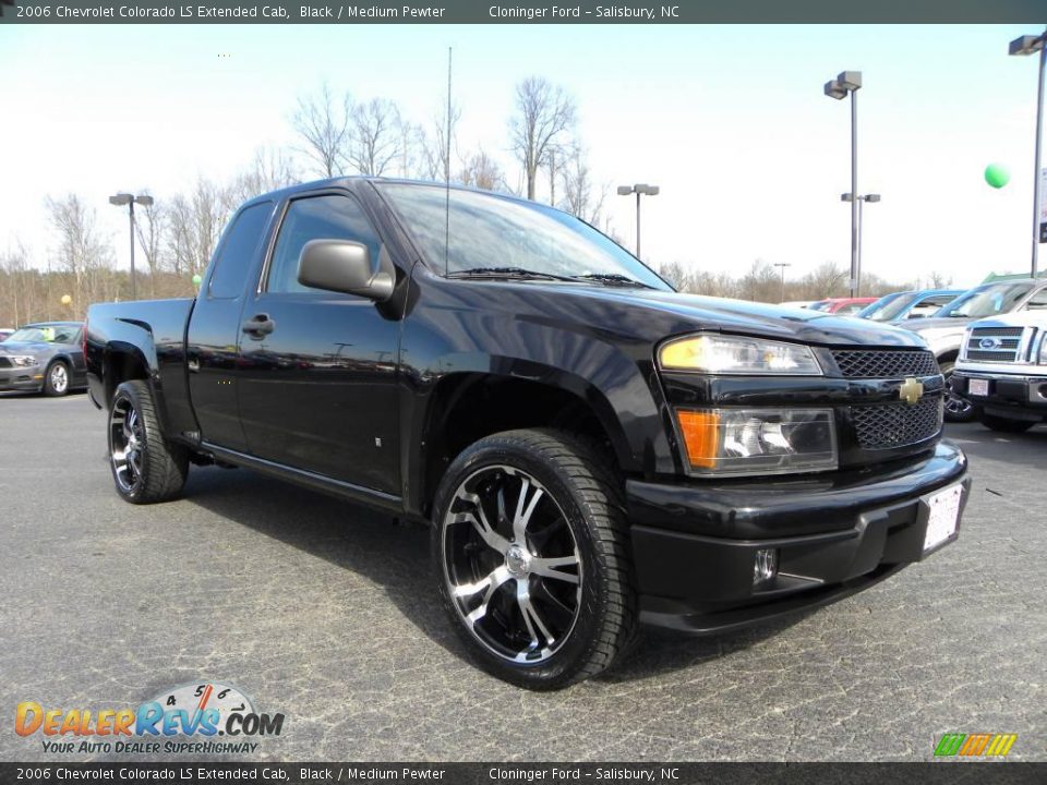 2006 Chevrolet Colorado LS Extended Cab Black / Medium Pewter Photo #1