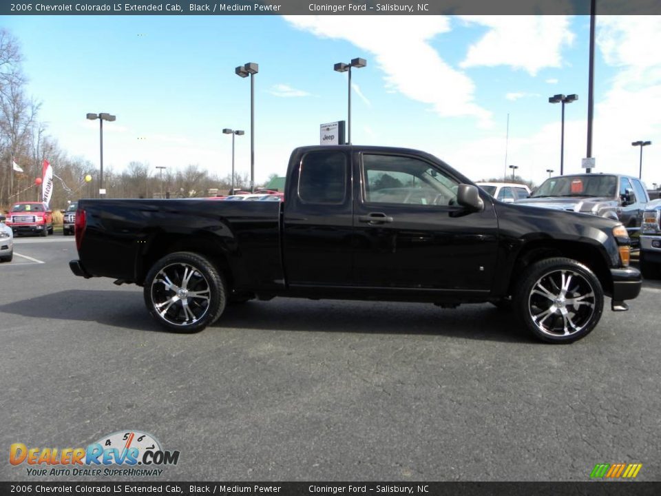 2006 Chevrolet Colorado LS Extended Cab Black / Medium Pewter Photo #2