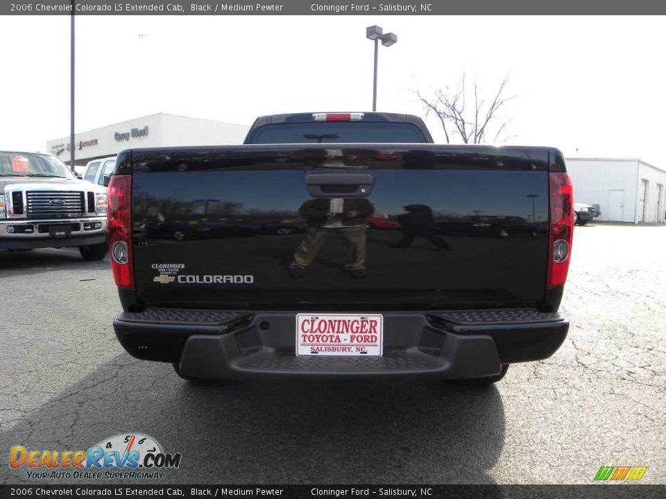 2006 Chevrolet Colorado LS Extended Cab Black / Medium Pewter Photo #4