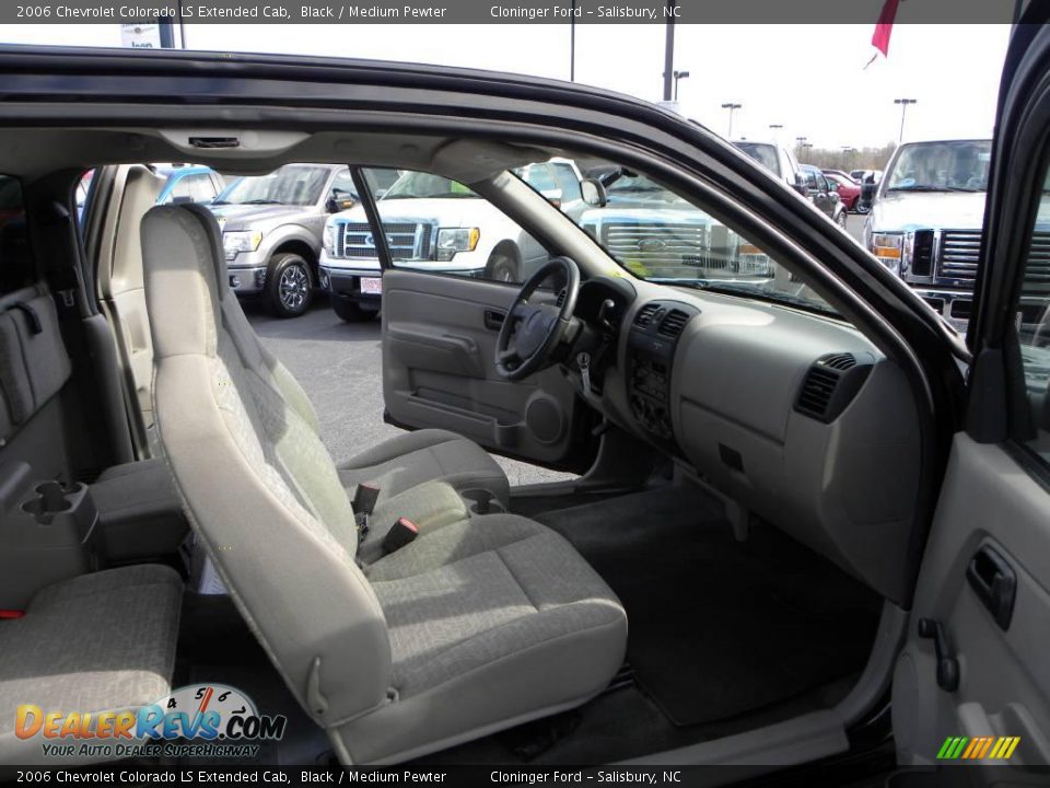 2006 Chevrolet Colorado LS Extended Cab Black / Medium Pewter Photo #10