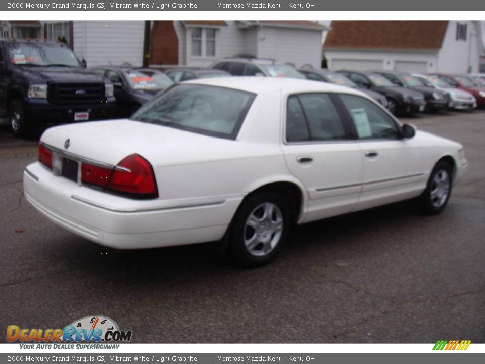 2000 Mercury Grand Marquis GS Vibrant White / Light Graphite Photo #5