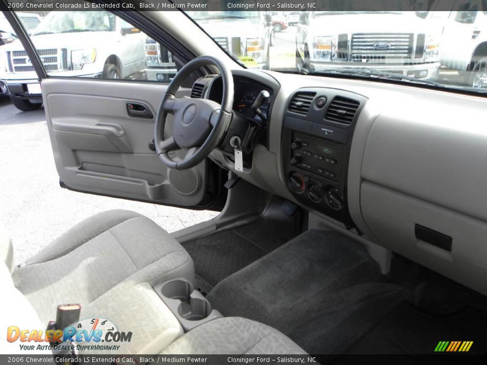 2006 Chevrolet Colorado LS Extended Cab Black / Medium Pewter Photo #12