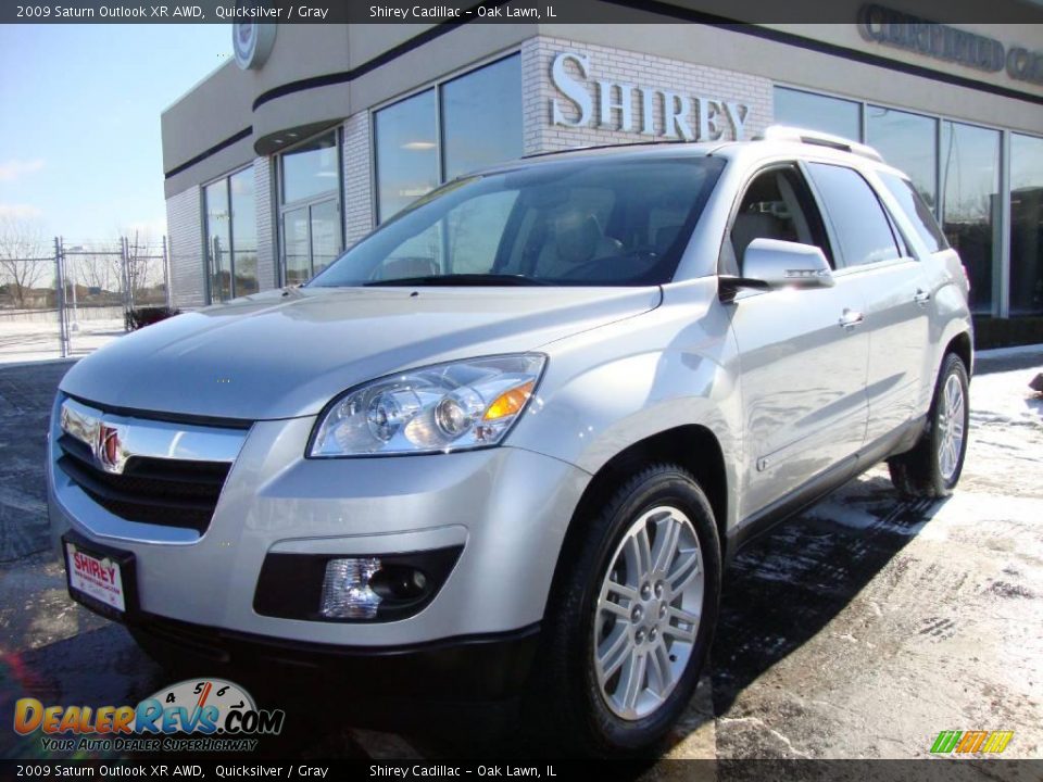 2009 Saturn Outlook XR AWD Quicksilver / Gray Photo #1