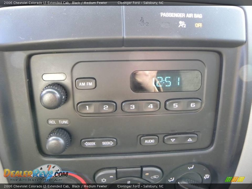 2006 Chevrolet Colorado LS Extended Cab Black / Medium Pewter Photo #18