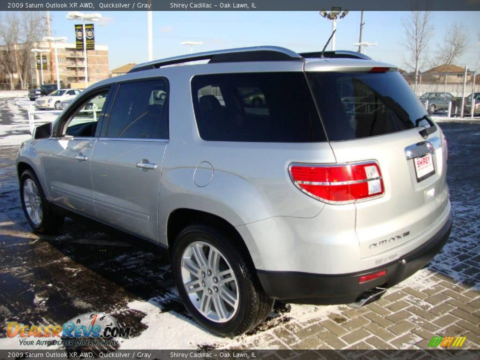 2009 Saturn Outlook XR AWD Quicksilver / Gray Photo #7