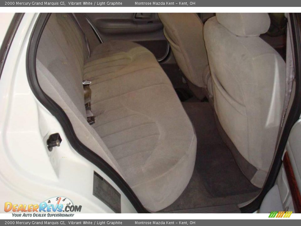 2000 Mercury Grand Marquis GS Vibrant White / Light Graphite Photo #15
