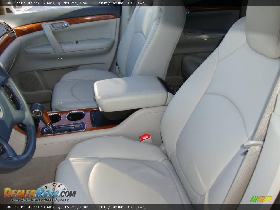 2009 Saturn Outlook XR AWD Quicksilver / Gray Photo #10