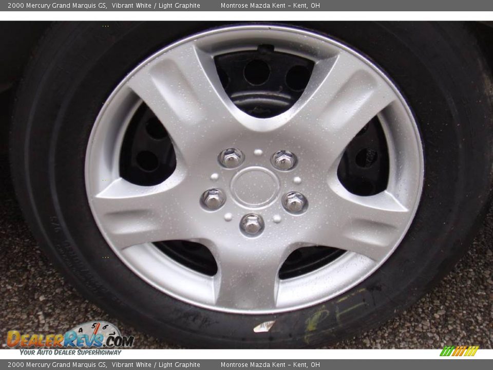 2000 Mercury Grand Marquis GS Vibrant White / Light Graphite Photo #21