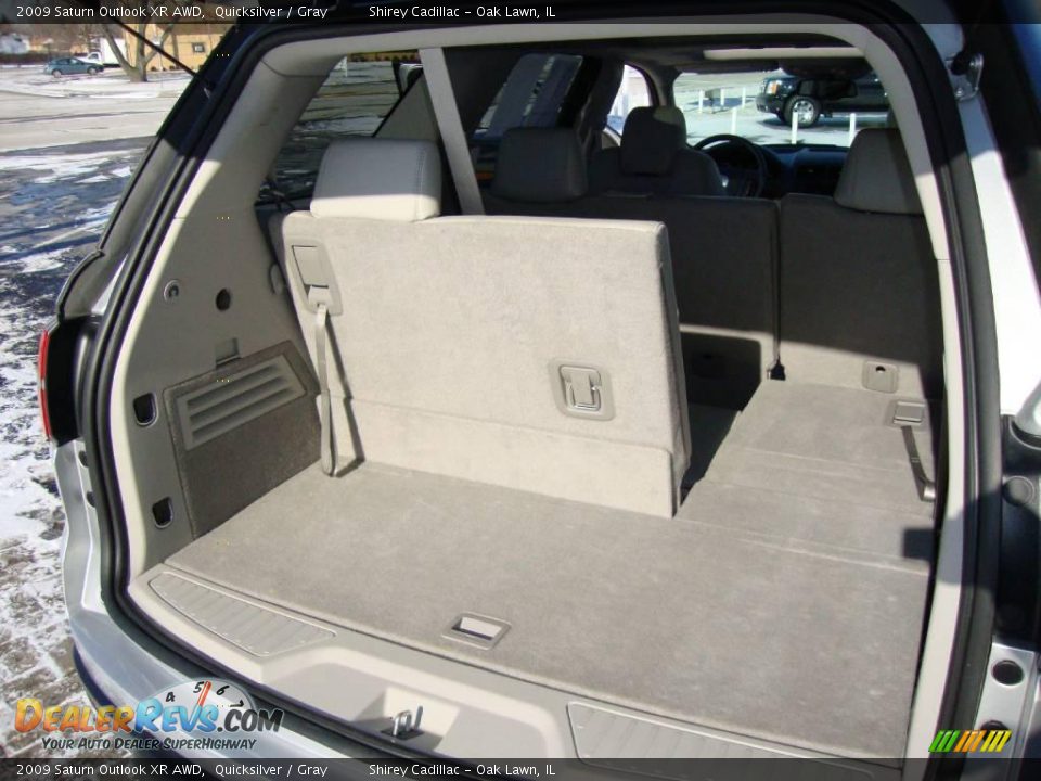 2009 Saturn Outlook XR AWD Quicksilver / Gray Photo #14