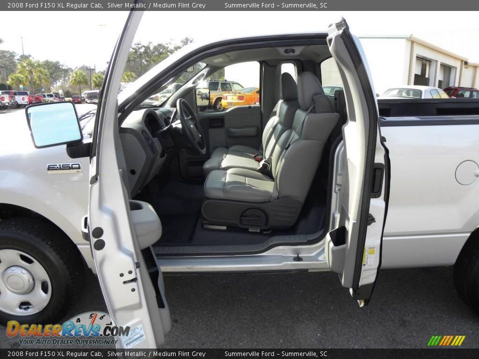 2008 Ford F150 XL Regular Cab Silver Metallic / Medium Flint Grey Photo #5