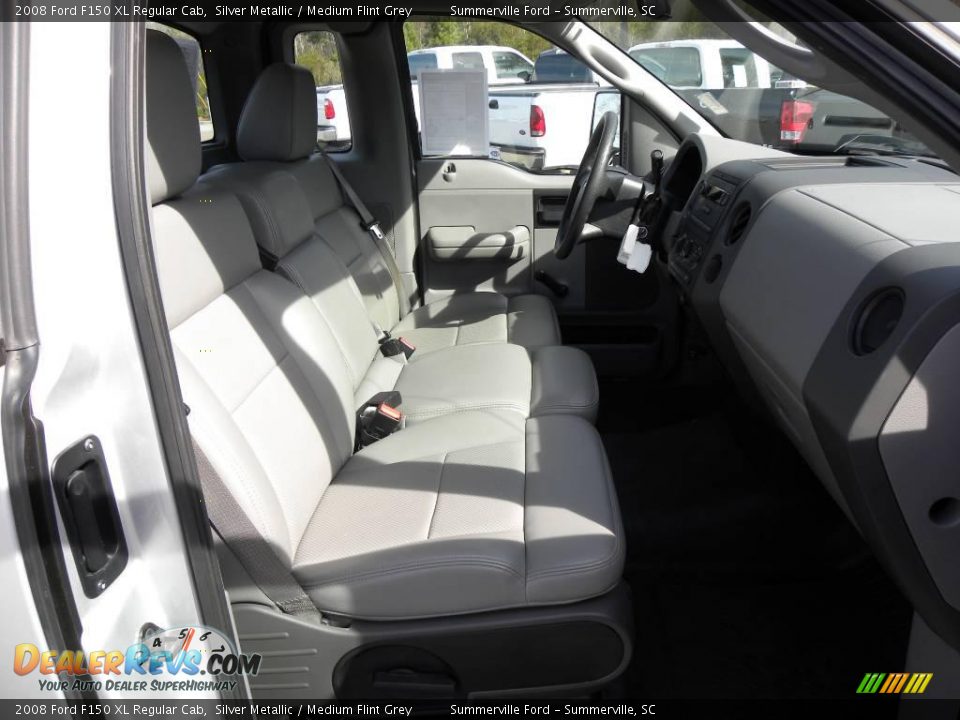 2008 Ford F150 XL Regular Cab Silver Metallic / Medium Flint Grey Photo #6