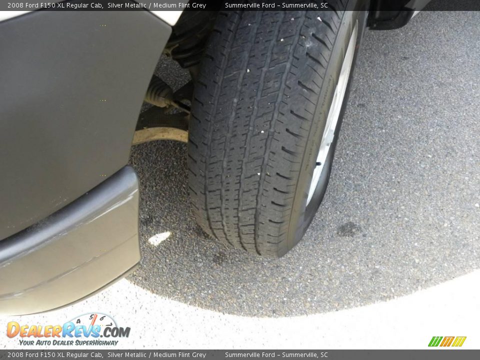2008 Ford F150 XL Regular Cab Silver Metallic / Medium Flint Grey Photo #13