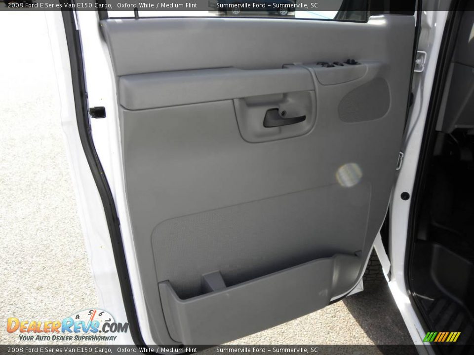 2008 Ford E Series Van E150 Cargo Oxford White / Medium Flint Photo #4