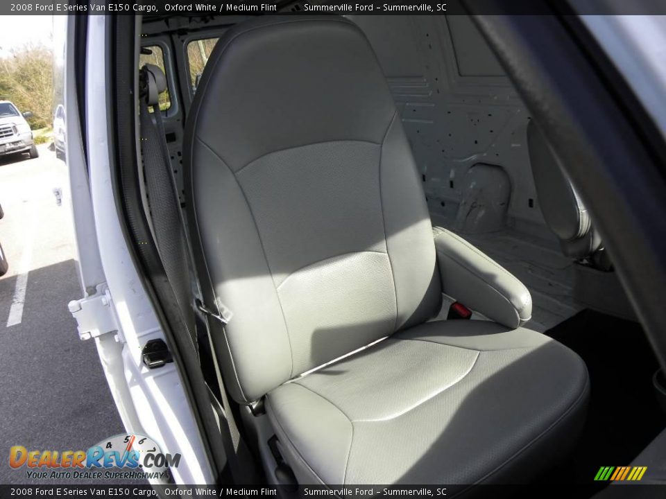 2008 Ford E Series Van E150 Cargo Oxford White / Medium Flint Photo #5