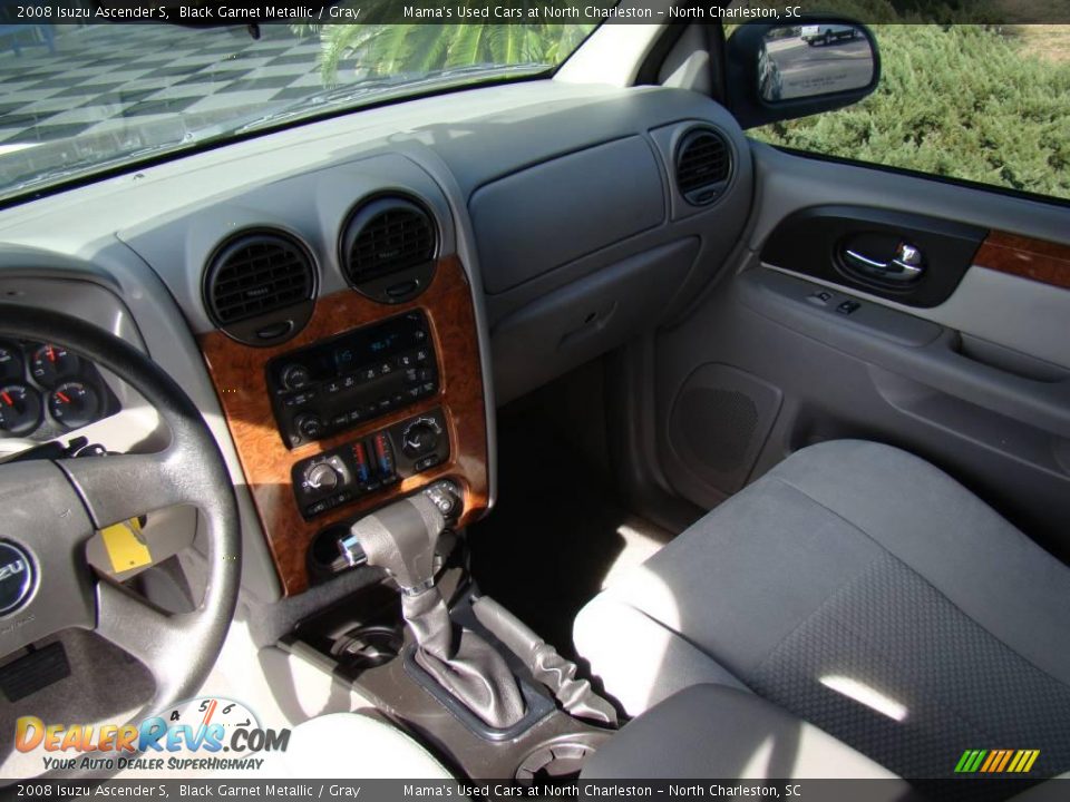 2008 Isuzu Ascender S Black Garnet Metallic / Gray Photo #19