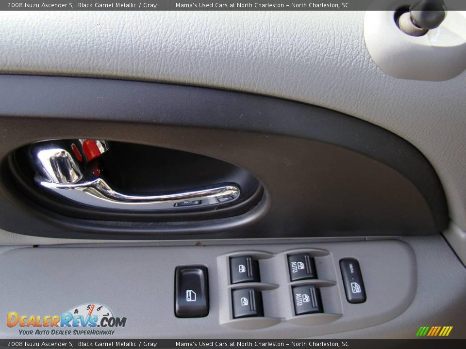 2008 Isuzu Ascender S Black Garnet Metallic / Gray Photo #24