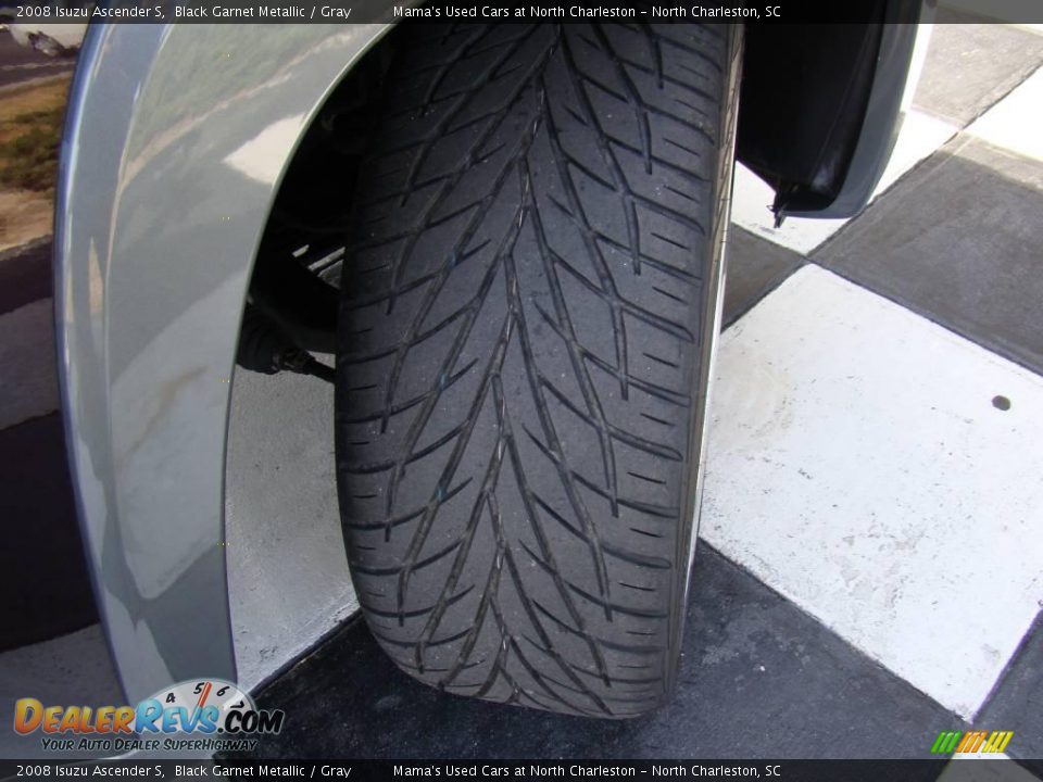 2008 Isuzu Ascender S Black Garnet Metallic / Gray Photo #31