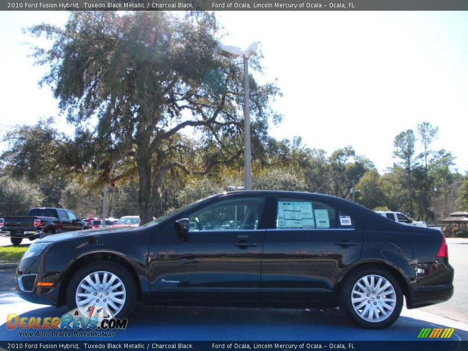 2010 Ford Fusion Hybrid Tuxedo Black Metallic / Charcoal Black Photo #2