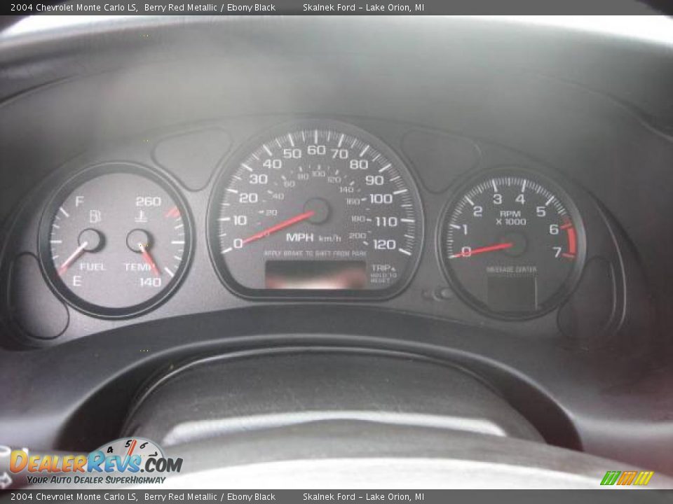 2004 Chevrolet Monte Carlo LS Berry Red Metallic / Ebony Black Photo #21