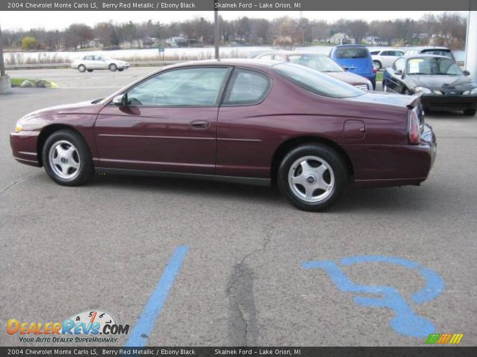 2004 Chevrolet Monte Carlo LS Berry Red Metallic / Ebony Black Photo #30