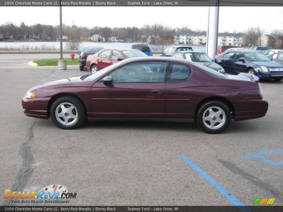 2004 Chevrolet Monte Carlo LS Berry Red Metallic / Ebony Black Photo #31