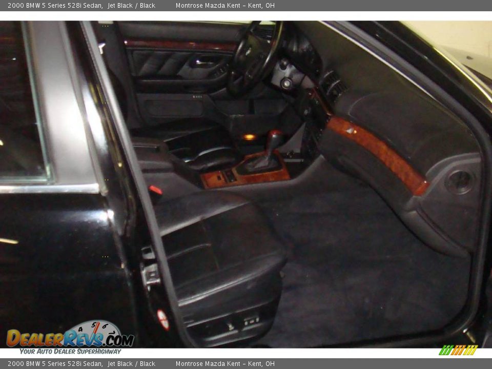 2000 BMW 5 Series 528i Sedan Jet Black / Black Photo #10