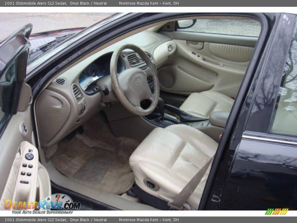 2001 Oldsmobile Alero GLS Sedan Onyx Black / Neutral Photo #10