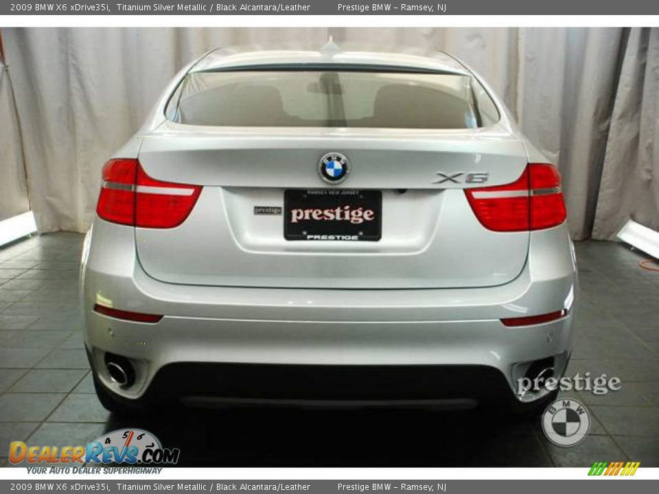 2009 BMW X6 xDrive35i Titanium Silver Metallic / Black Alcantara/Leather Photo #2