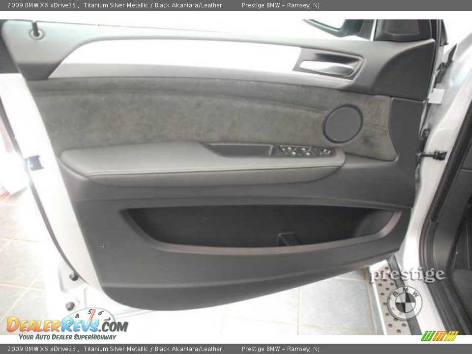 2009 BMW X6 xDrive35i Titanium Silver Metallic / Black Alcantara/Leather Photo #11