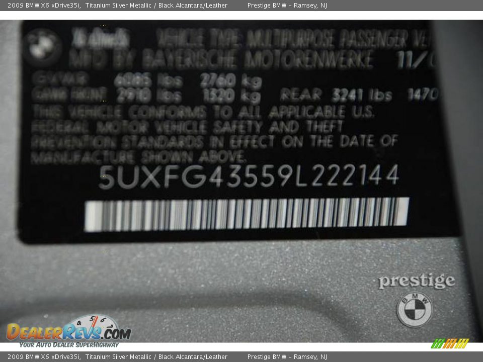 2009 BMW X6 xDrive35i Titanium Silver Metallic / Black Alcantara/Leather Photo #16