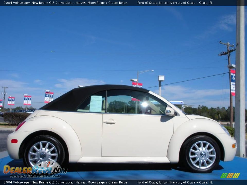 2004 Volkswagen New Beetle GLS Convertible Harvest Moon Beige / Cream Beige Photo #6